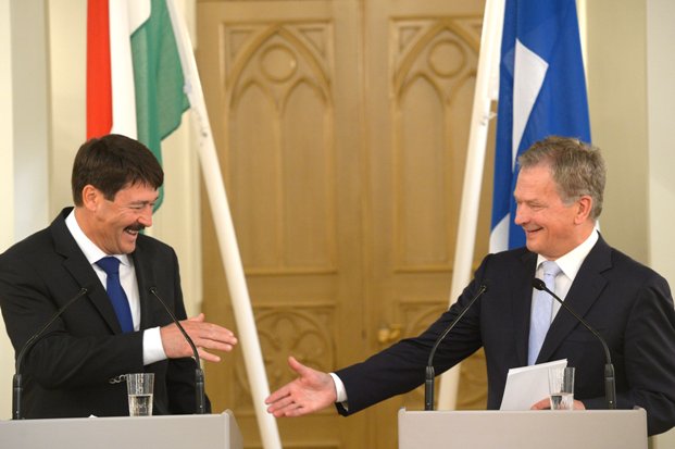 A képen: Áder János és Sauli Niinistö a megbeszélésüket követő sajtótájékoztatón.