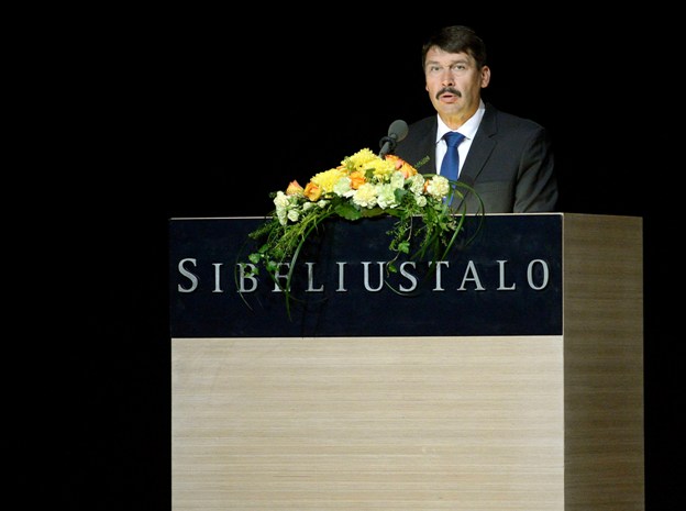 A képen: Áder János Lahtiban beszédet mond a VII. Finnugor Világkongresszus megnyitóján.