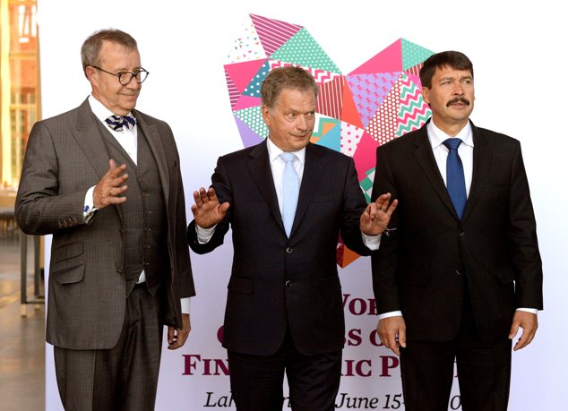 A képen: Áder János, Sauli Niinistö és Toomas Hendrik Ilves a VII. Finnugor Világkongresszus megnyitóján Lahtiban.