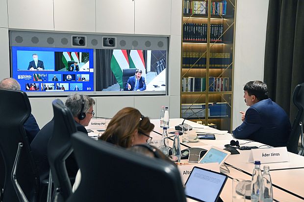 Áder János köztársasági elnök részt vett és felszólalt a NATO keleti tagállamait tömörítő Bukaresti Kilencek virtuális találkozóján.