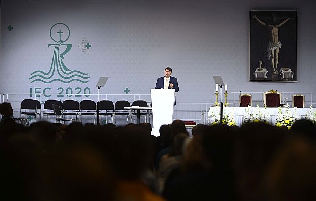 Áder János köztársasági elnök a Nemzetközi Eucharisztikus Kongresszus keretében tanúságtételt tett.